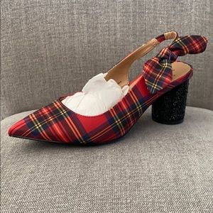 Betsey Johnsen Red Cylinder 4H Pump